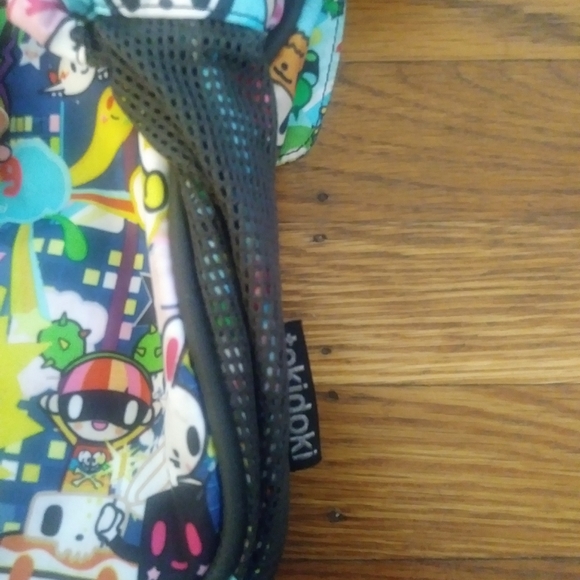 Tokidoki 2009 Messenger Bag - Picture 9 of 12